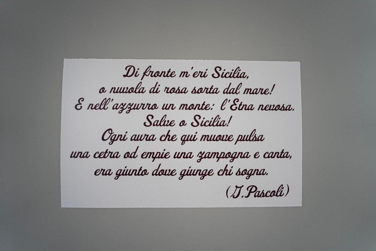 לינה וארוחת בוקר סירקוזה Gli Specchi Di Archimede מראה חיצוני תמונה